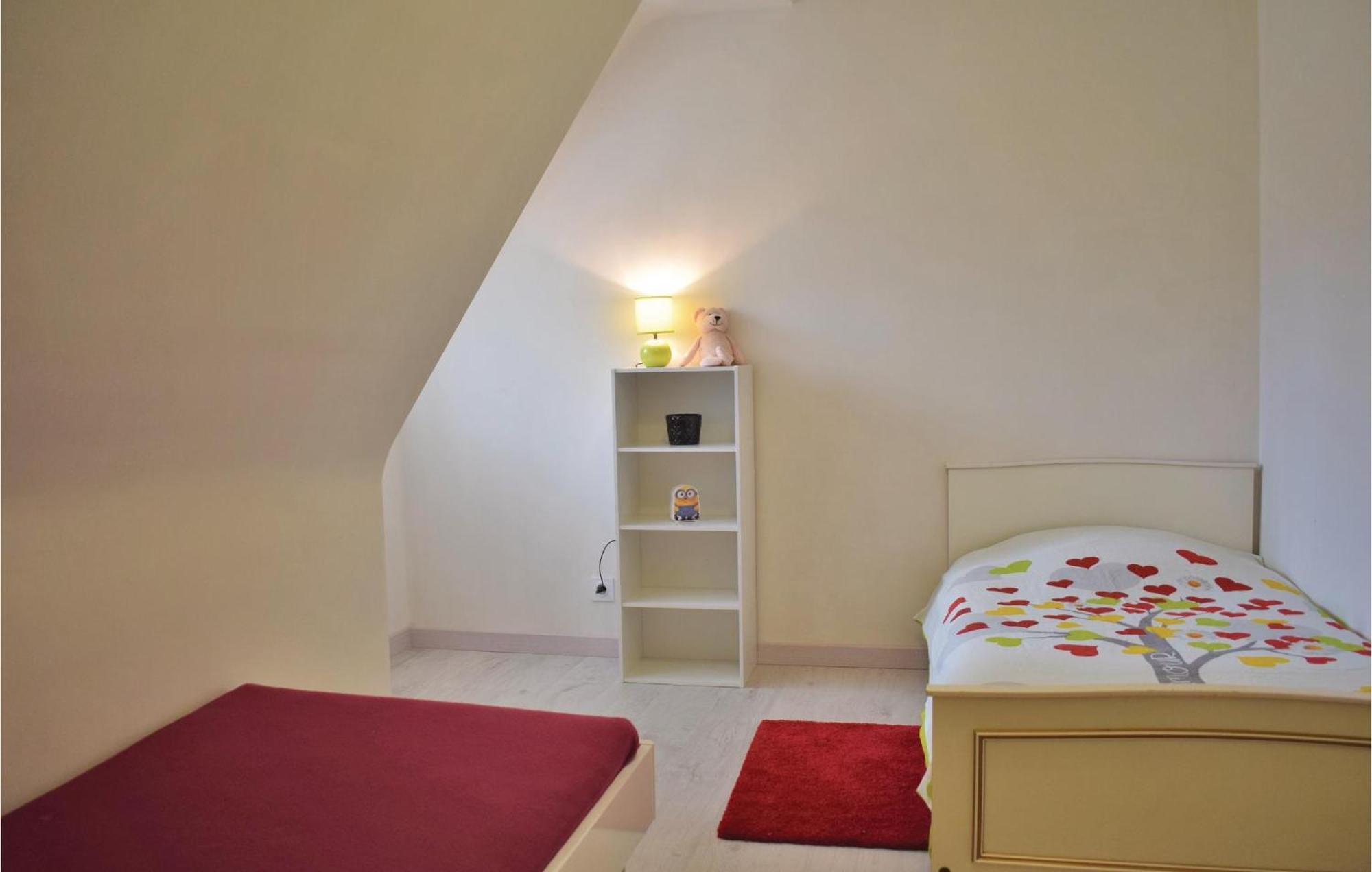 Gorgeous Home In Saint Alban With Kitchen エクステリア 写真