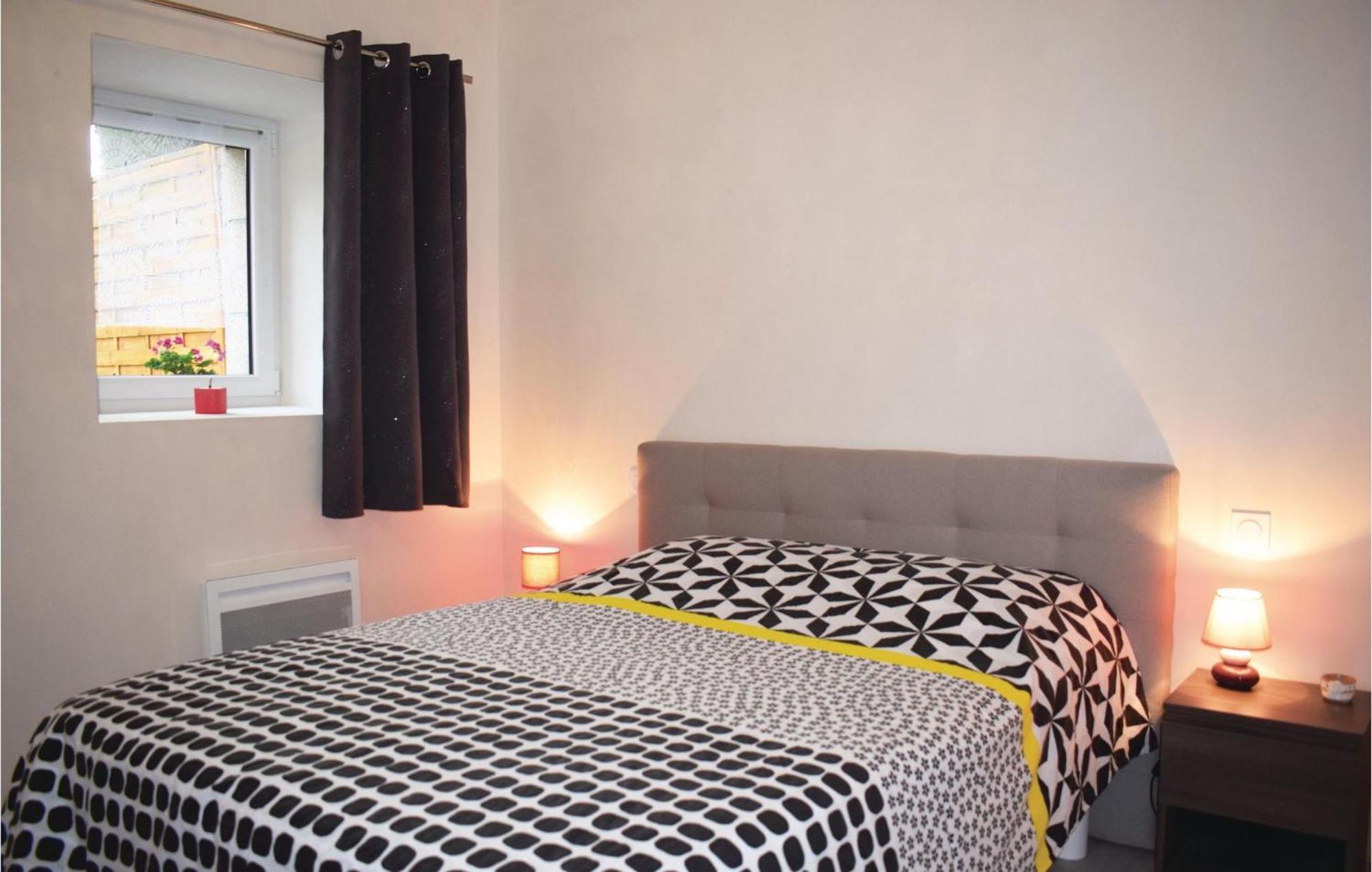 Gorgeous Home In Saint Alban With Kitchen エクステリア 写真